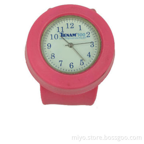 Slap children's watch in plastic case and silicone strap, various colors of dials and straps